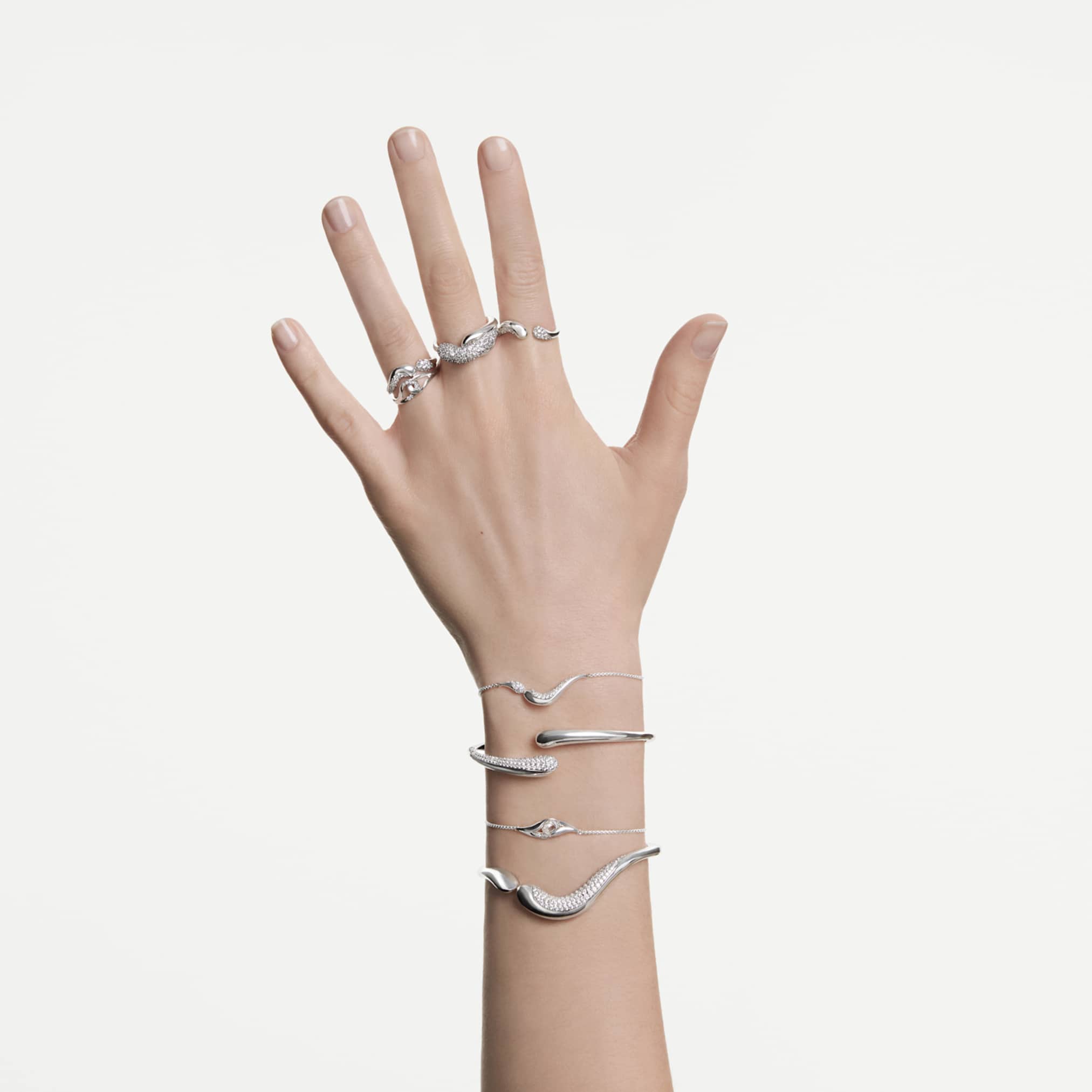 Swarovski Classica cocktail ring Round cut, White, Sterling silver