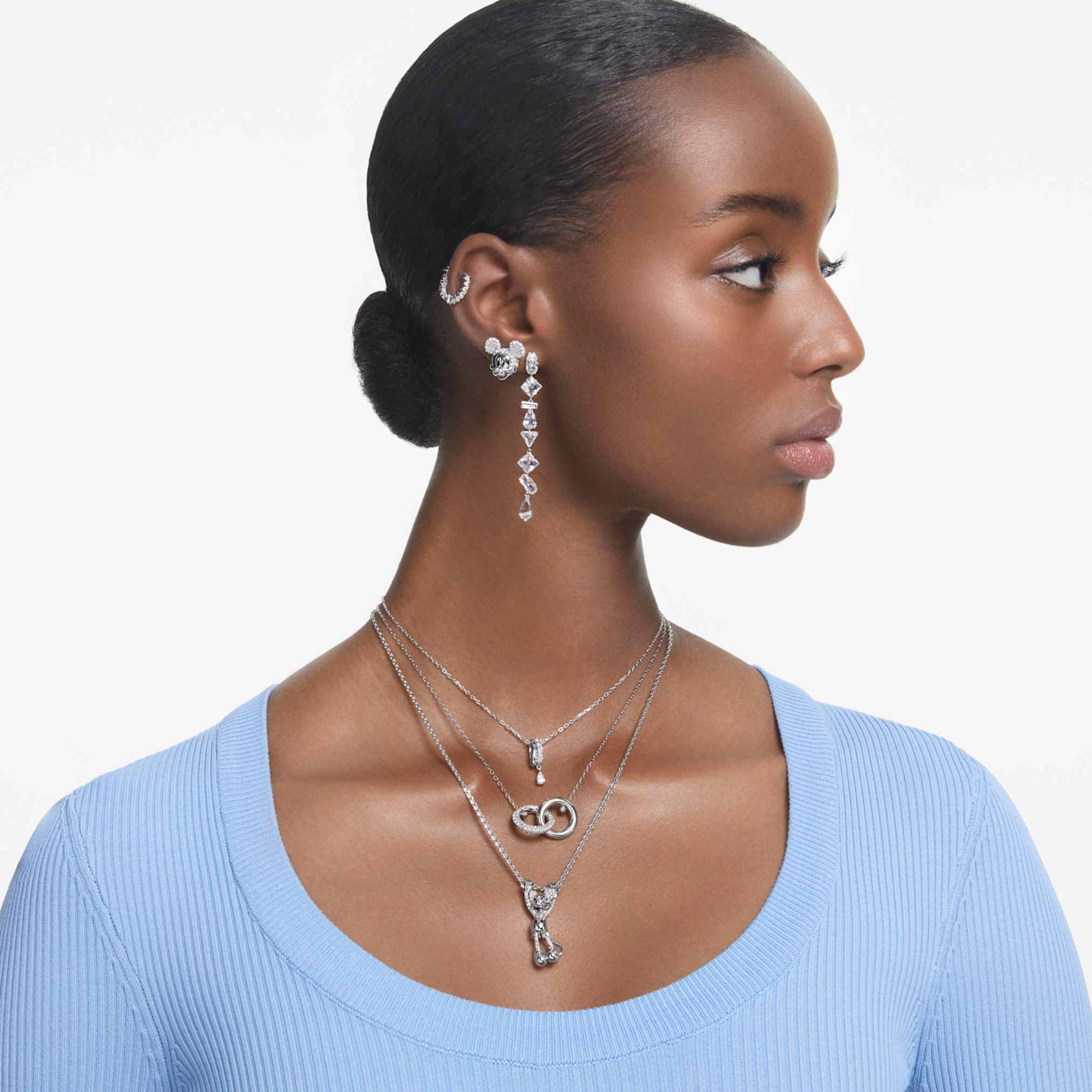 Swarovski Dextera pendant Interlocking loop, White, Rhodium plated
