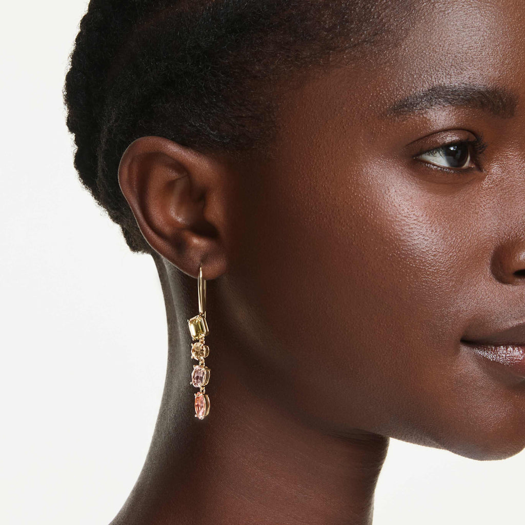 Swarovski Gema drop earrings Asymmetrical design, Mixed cuts, Pink, 18K gold finish