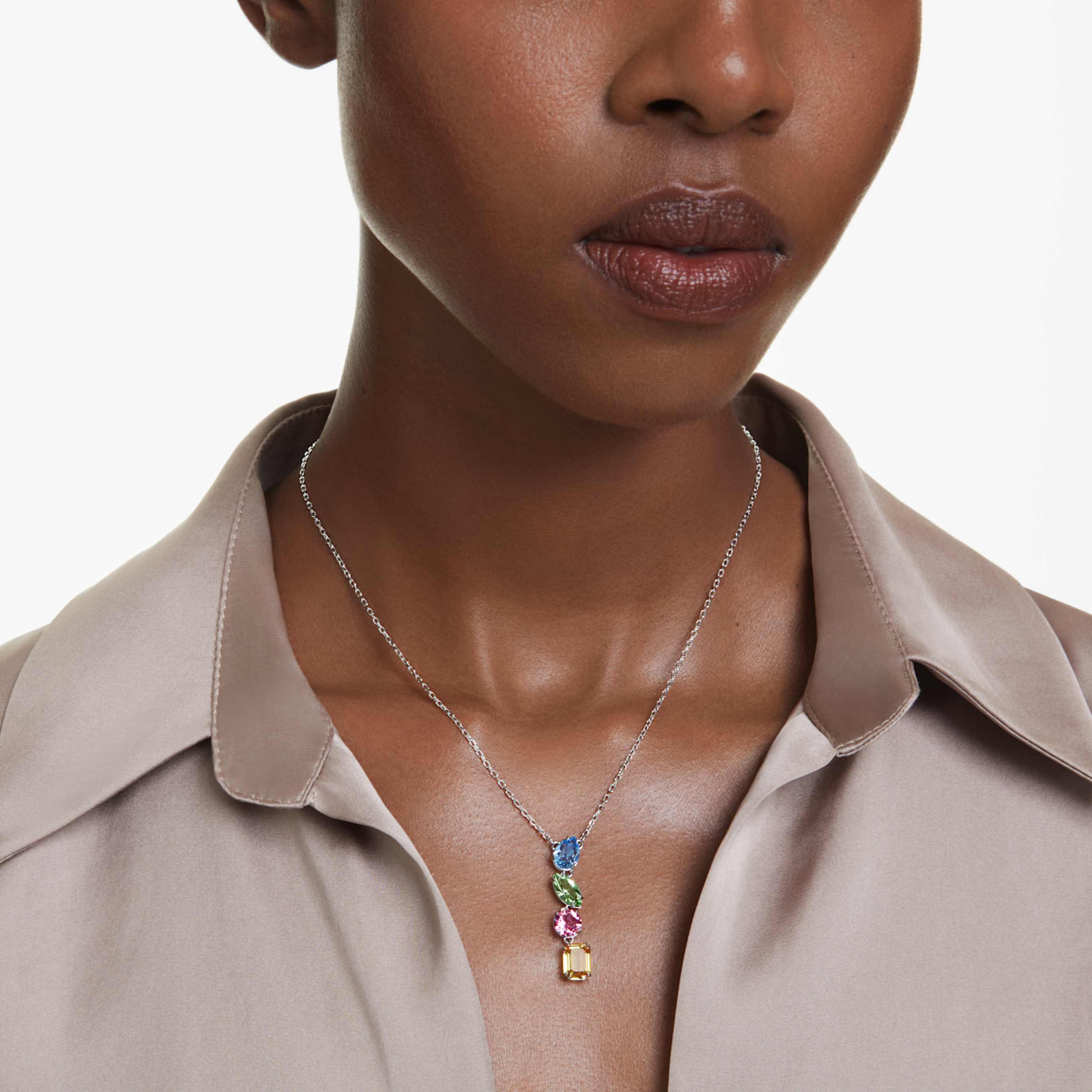Swarovski Gema pendant Mixed cuts, Pink, Rhodium plated
